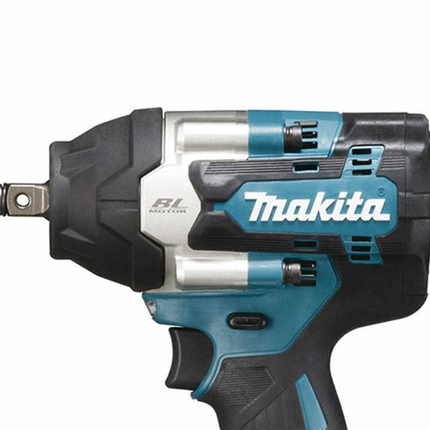 Avvitatore a impulsi Makita DTW700 18V LXT 700 Nm 1/2" – Kit con 2 batterie 5,0 Ah e valigetta MAKPAC